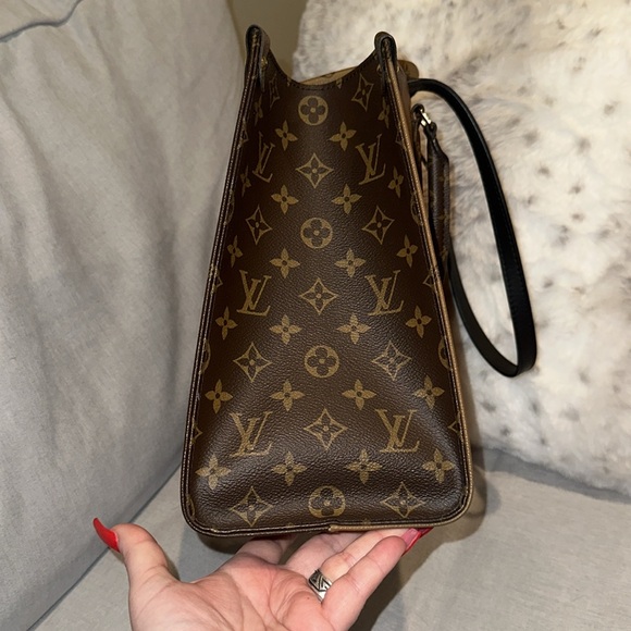 LV on the go MM mono smoke free environment comes with dusty box EUC Firm Price - Picture 14 of 16